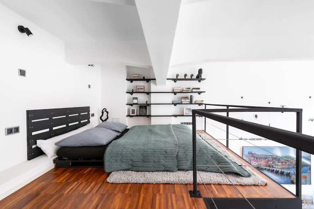 דירות The Factory Loft פראג מראה חיצוני תמונה